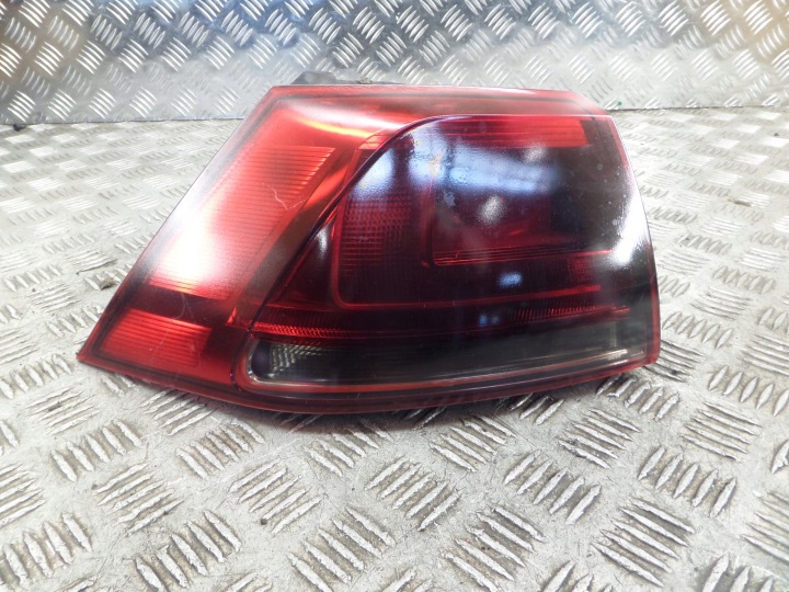 VW GOLF 7 VII 5G0945095M Feux phare Arrière Gauche Arrière
