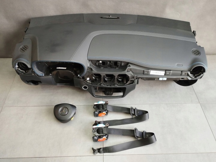 Mercedes B-KLASA W246 W242 CRUSCOTTO KIT COMPLETE airbag CRUSCOTTO COMPLETO airbag CINTURA SICUREZZA ANTERIORI Originale