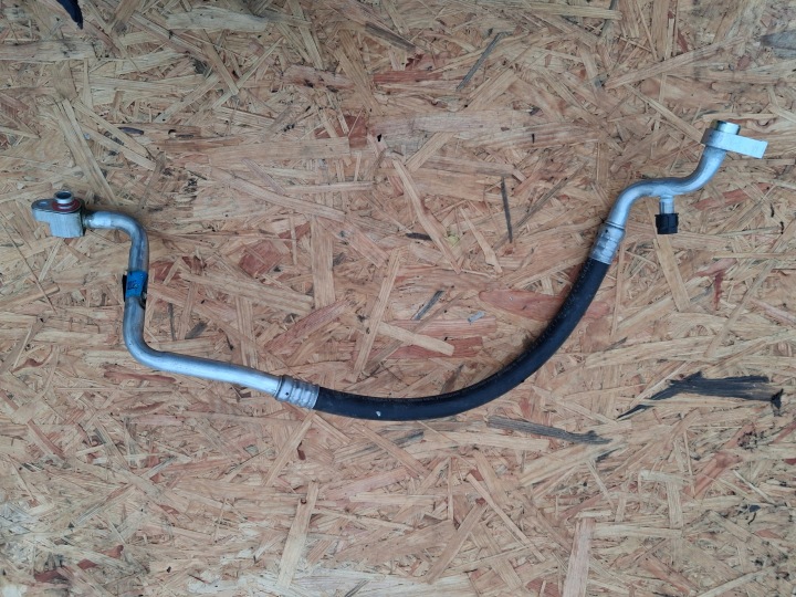 Tuyau Conduit pieces tuyaux Tuyau flexible Climatisateur air conditionné FORD TRANSIT COURIER LIFT JT71-19F618-BB