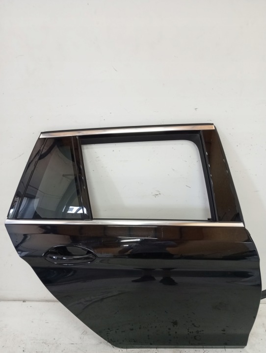 Tür rechts hinten BMW 5 G31 kombi 23R