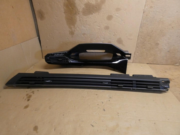 PEUGEOT 308 III P5 21r SCATOLA copertura GREMBIALINA quadro strumenti TACHIMETRO contagiri BOCCHETTA ARIA ANTERIORE 9837425480
