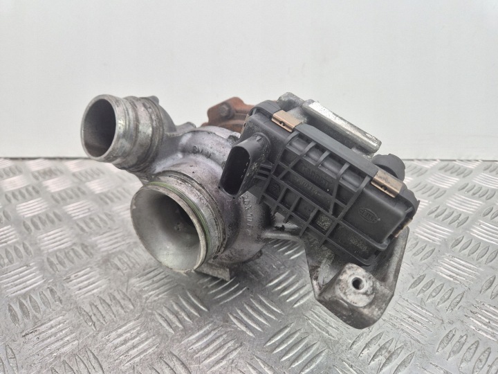 BMW 3 E90 E91 320d turbo 7800594 N47D20A