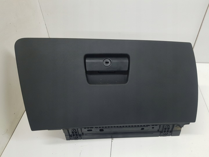 passenger compartment of the passenger BMW E90 7120408