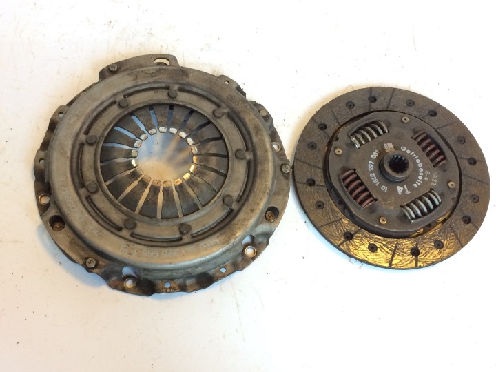 Bremsscheibe der Kupplung Kupplungssatz Kupplungsscheibe OPEL ASTRA F 101862000000 SACHS