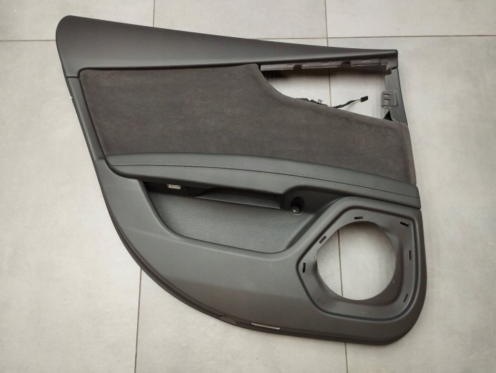 Audi A7 4G 2016 side upholstery door left rear part 4G8867305