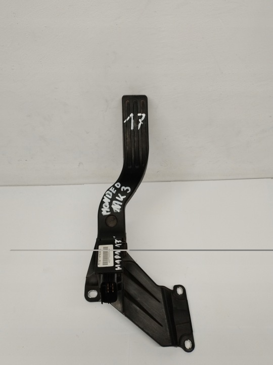 potencjometr plynový pedál Ford Mondeo Mk31S719F836BB