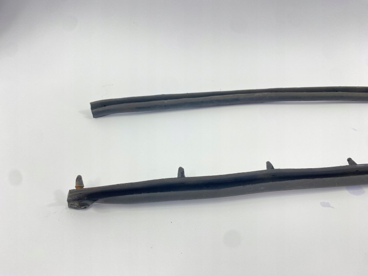 LE DROIT DES BOTTES MERCEDES W124 COMBI 5