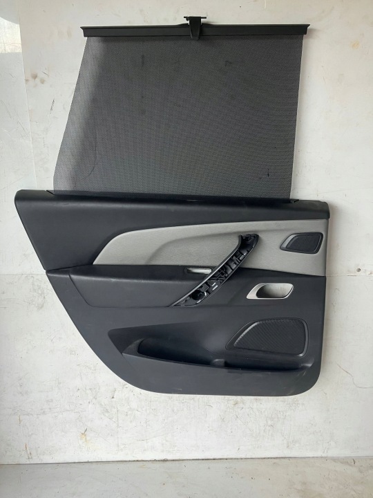 Latérale/côté Portière Gauche Arrière CITROEN C4 GRAND PICASSO II Plage arrière enrouleur Cuir, en cuir