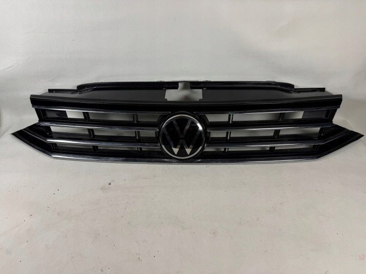 Vw Passat B8 Lift 19- R Line maska