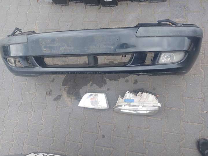 ZDDERZAK předek + světlo + směrovka VOLVO V40 a LIFT 332-22