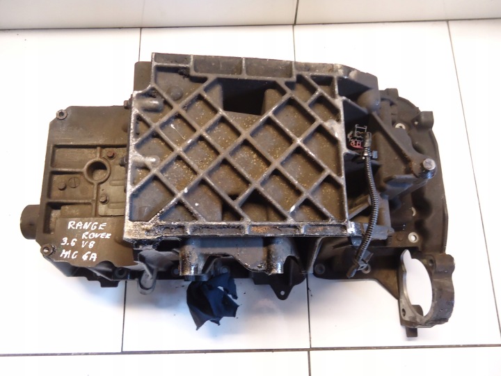 RANGE ROVER SPORT VOGUE 3.6D V8 oil sump 6H4Q-6675-DC