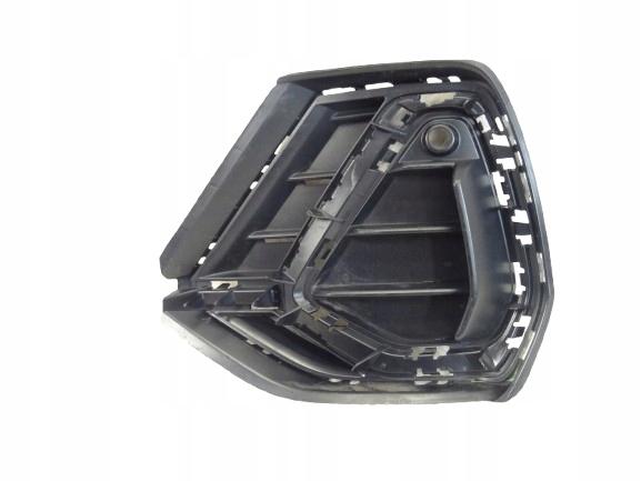 grid of a bumper front front left AUDI Q3 83A 83A807681D