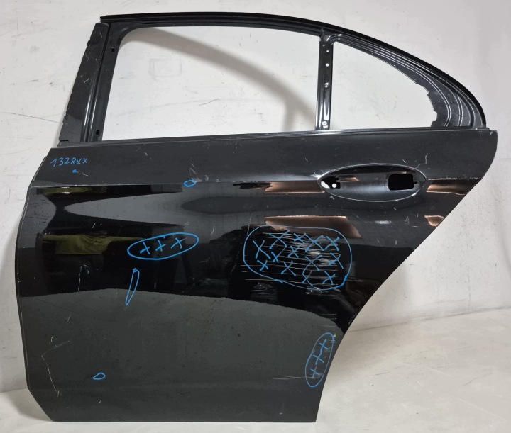 MERCEDES E-klasse W213 sedan 16- tür links heck hinten A2137320110