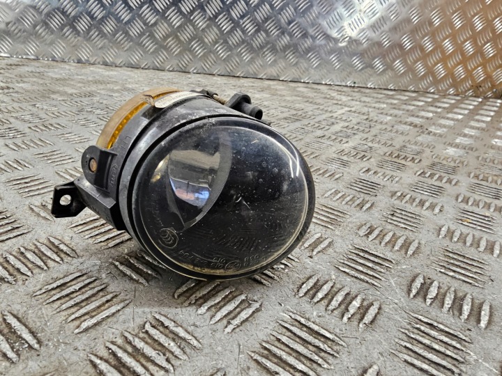 Reflektor przeciwmglowy Volkswagen OE 1T0941699