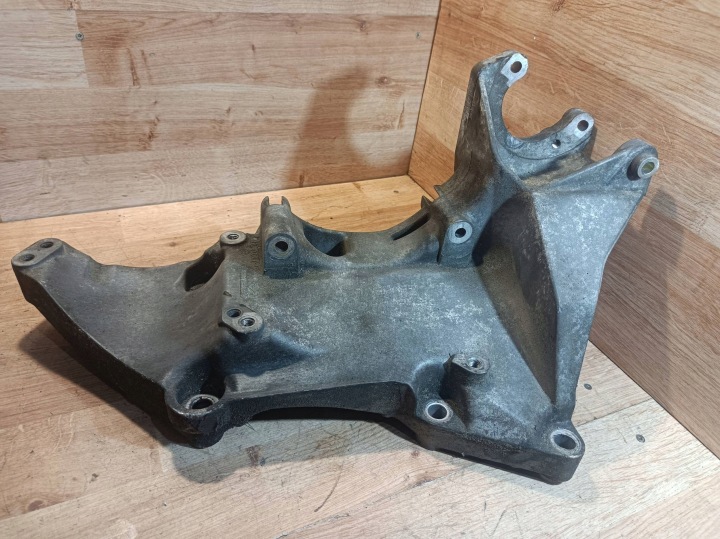 staffa alternatore Renault Laguna II 1.9 DCI 8200183234