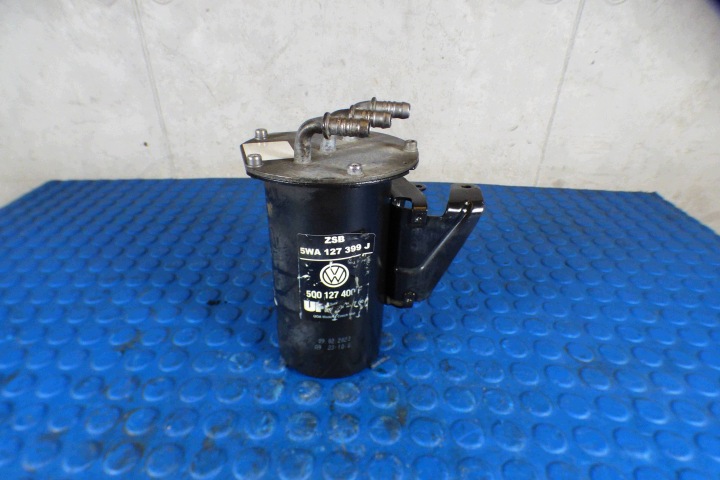 Volkswagen PASSAT B8 2.0 TDI Gehäuse filter des Kraftstoffsbehälters 5WA127399J st.BDB