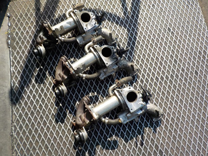 RENAULT CLIO IV CACTUS 1.5 DCI Radiatore gas scarico usato 147356133R
