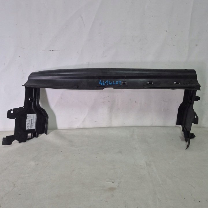 BMW 5 G30 G31 -> intake drain air steering wheel, lower 51747383846
