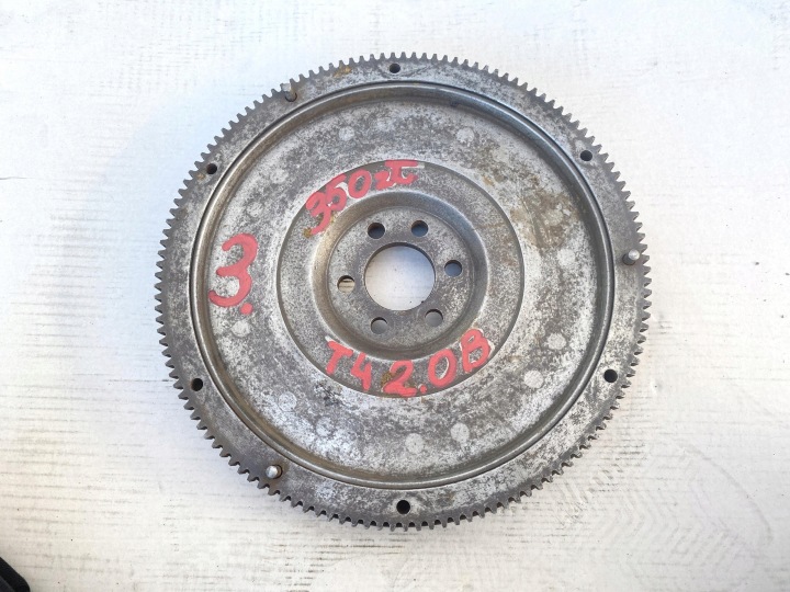 VW T4 2.0 benzina VOLANO USATO frizione 037105273C
