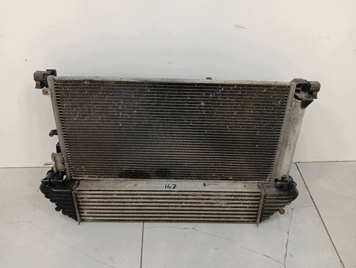 Kühler Wasserkühler INTERCOOLER KOMPLET Lüfter 1.4 T 51887954 Fiat Tipo II
