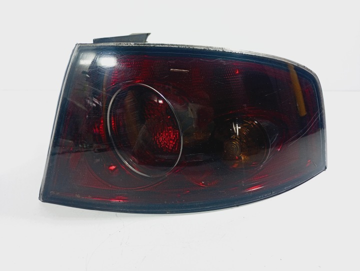 Licht rechts hinten heck OE 6L6945096C SEAT Ibiza 3 III 02-06
