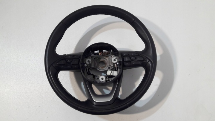 Toyota Yaris IV volant skorzana 6436038 (L79)