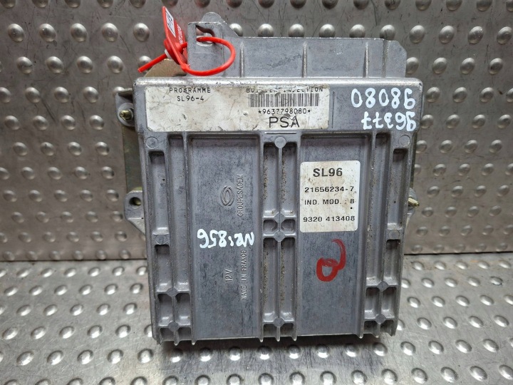Unité de contrôle Moteur 9637798080 21656234-7 Citroen Peugeot 1.8 et