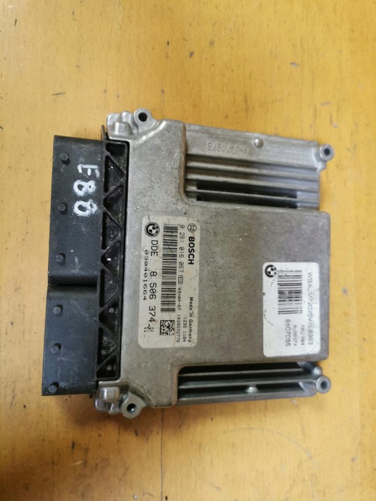 Bedienteil Computer DES MOTORS BMW SERIA 1 E82 E88 2.0D 177KM 8506374