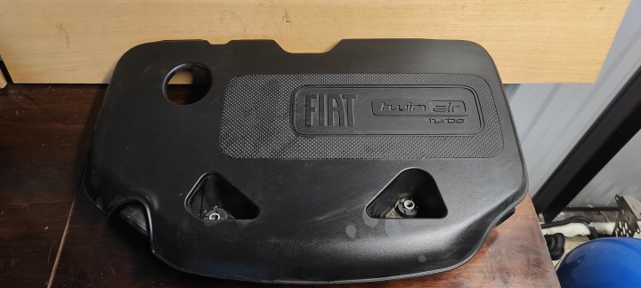 motor cover cover of a filter, FIAT 500 LIFT 15r- 0.9 TURBO 51965450