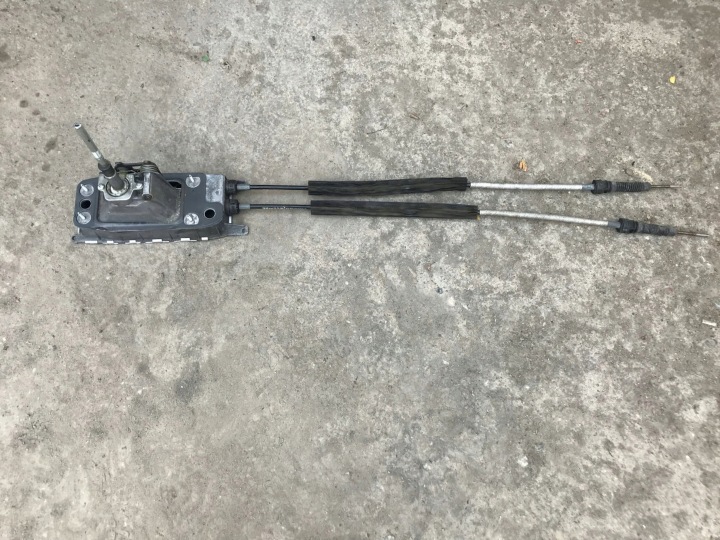 VW SKODA Schalthebel Schaltkulisse getriebe 1K0711061A