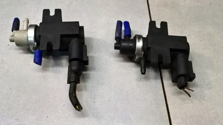 snímač PODSISNIENIA AUDI A3 8L LIFT 7.22903.20