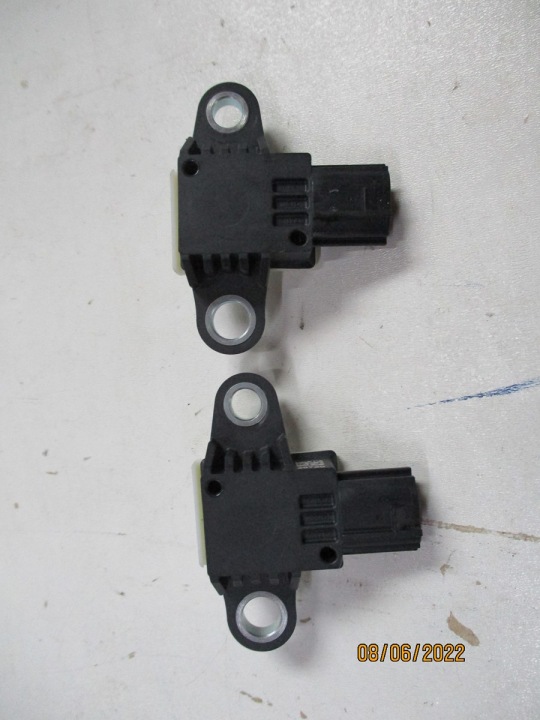 SENSORE IMPATTO RENAULT 988300158R