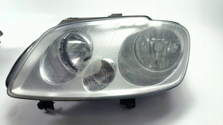 light left front EU 2K0941005B VOLKSWAGEN TOURAN and