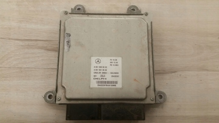 upravljačka kompjuter računalo motora 6519009002 MERCEDES W212 2.2CDI HYBRID