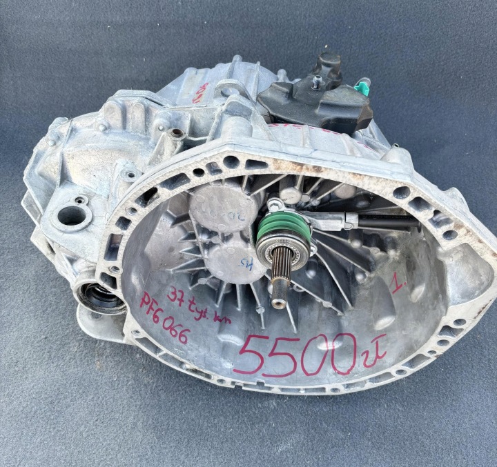MASTER 4 MOVANO NV400 2.3 DCI Prevodovka PF6 066 320101270R 37tkm