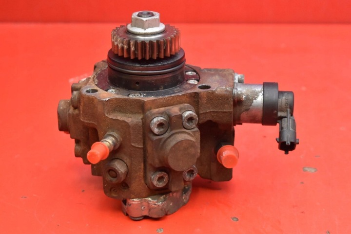 pumpa visokog pritiska H8200690744 RENAULT LAGUNA 3 III 2.0 DCI 150 KM 07-11