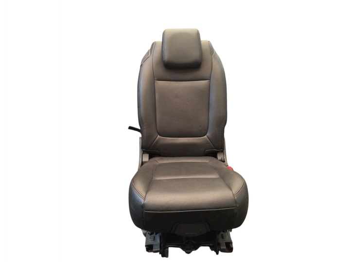 sedačka pravý zadok koža SKORZANY PEUGEOT 5008 a (09-13)