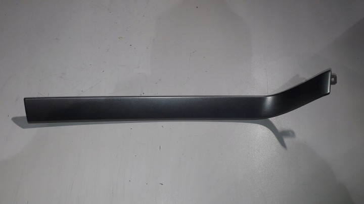 MERCEDES W639 LIFT MODANATURA DECORATIVA DEKOR CONSOLLE