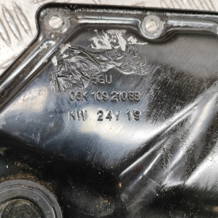 VW PASSAT B7 (362) 06K109210BB 33135625 1.8L 118kw 6