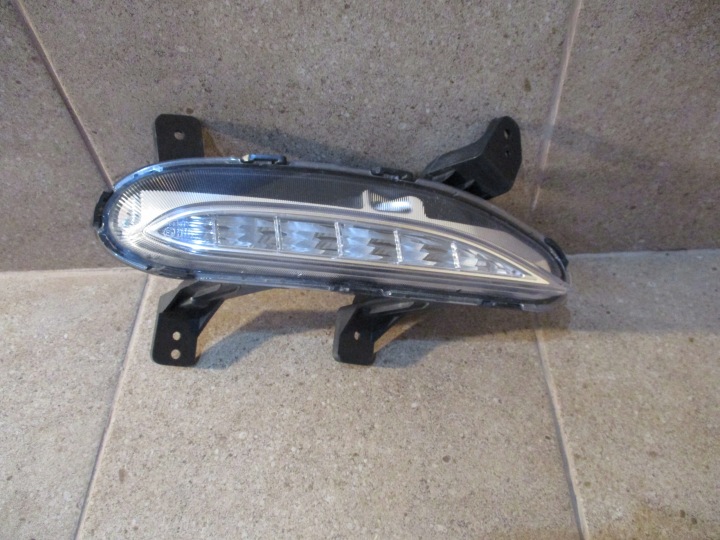 FEUX ANTIBROUILLARD DROITE HYUNDAI I30N LED 3 PIN