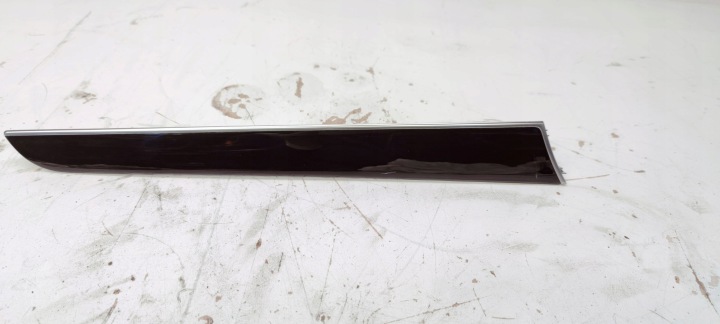 DEKOR door left rear part AUDI A4 B8 8K0867419J 1LQ
