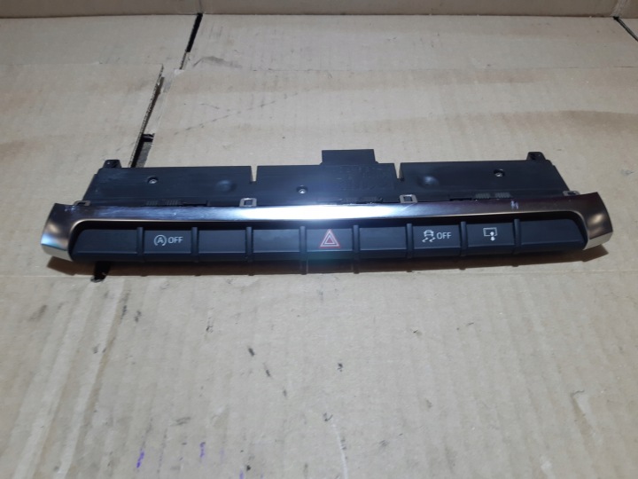 AUDI A3 8V Bedienteil PRZYCISKI 8V0925301AT