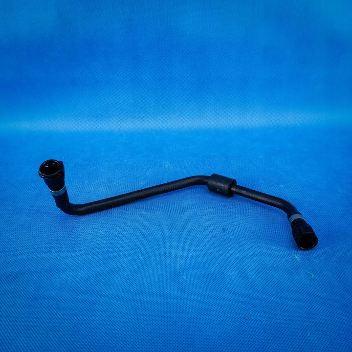 wiring hose of water BMW X5 G05 X6 G06 xDrive30d 17128598056 8598056