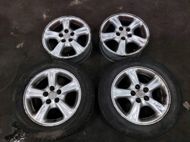 kotači KOMPLET felge gume ljetnje 5x100 6Jx15 ET39 FI54.1 195/60R15