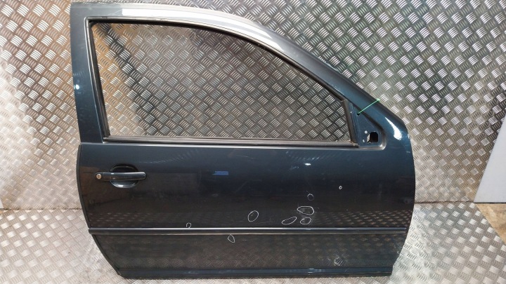 Portière Avant Droit VW GOLF IV 3D 97