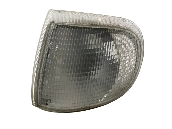 indicator front left 18-3598 Skoda Felicia bialy EU