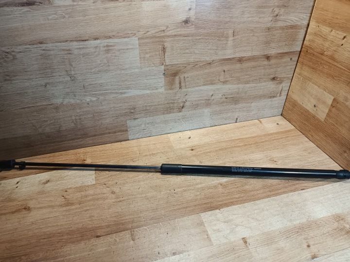 Vérins de coffre hayon du capot 31298282 VOLVO V40 II d2 12-16