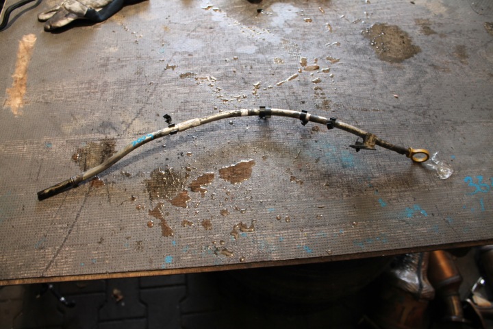 3664. BAGNET oil dipstick RANGE ROVER JAGUAR G4D3-6754-DC