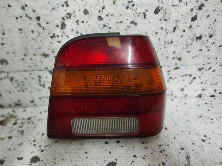 VOLKSWAGEN 867945257 POLO lights rear.