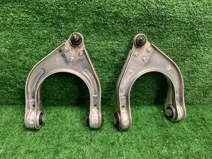 MERCEDES W211 LIFT rameno horny ľavý pravý predok novy FEBI 21445 FEBI 21446